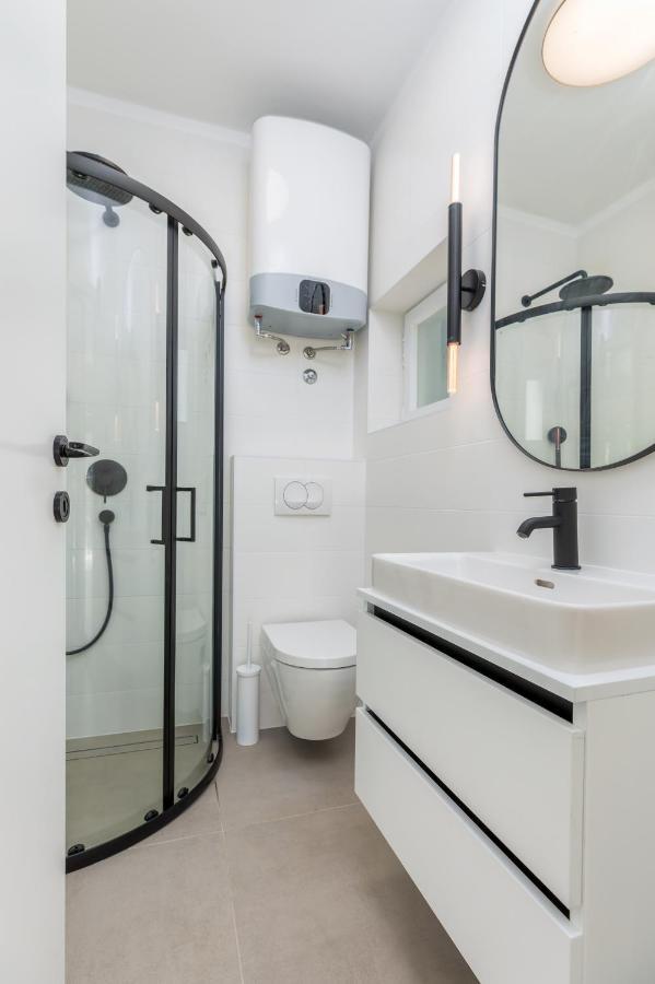 3 Minutes From The Beach: Lovely Studio Apartment Pula Exterior photo